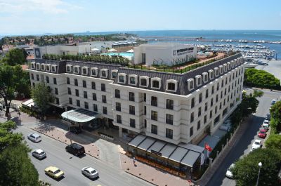 Wyndham Grand İstanbul Kalamış Hotel